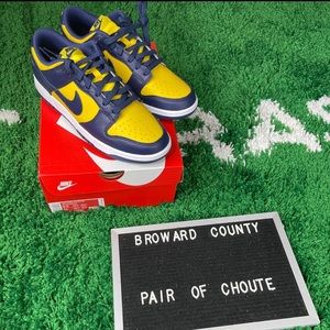 Nike Dunk Low Michigan